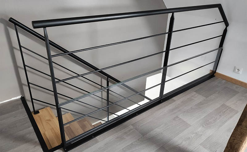 Escalier métallique sur mesure, Decize